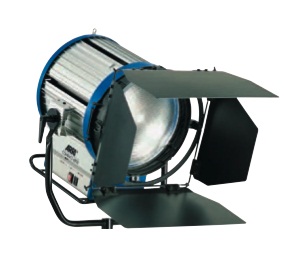  Fresnel: Arri-Compact-HMI-6000-W